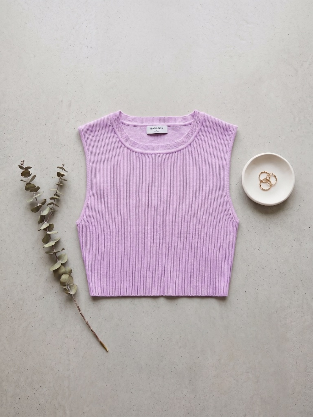 Aritzia Babaton Lavender Pink Ribbed Contour Crop Tank Top
